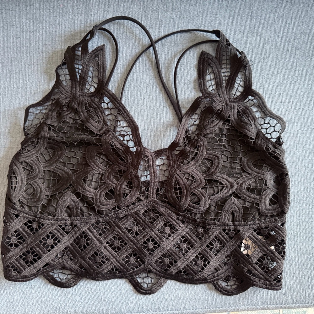 SHEIN Lace Bralette in Black
